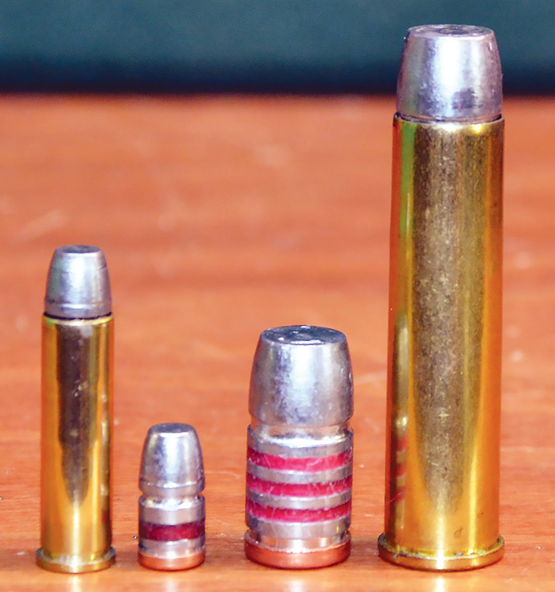 Big differences in bullet weights and diameters here illustrate the wide range of options offered by Rim Rock. The .32-caliber, 115-grain RNFP (left) is a favorite when loading the 327 Federal Magnum for my Henry Big Boy. The .50-caliber, 500-grain WFN (right) is a bullet I would not  hesitate to use when hunting Alaskan brown  bear with an SSK custom Marlin 1895 in  50 B&M Alaskan.